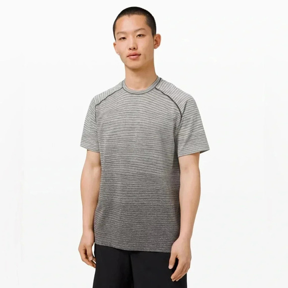 Lululemon Metal Vent Tech Short Sleeve Shirt 2.0 Wave Fade Graphite Grey/vapor - Picture 1 of 10